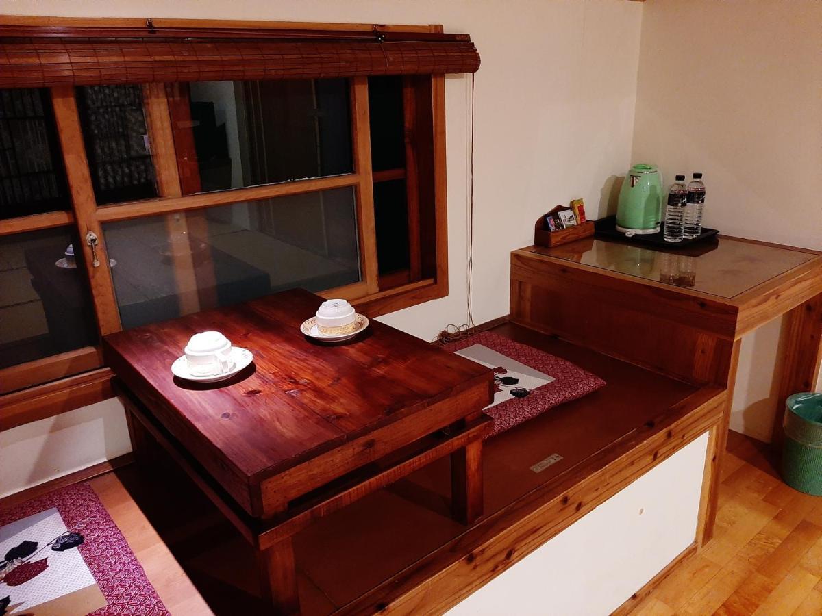 Pingxi Palace Homestay Экстерьер фото